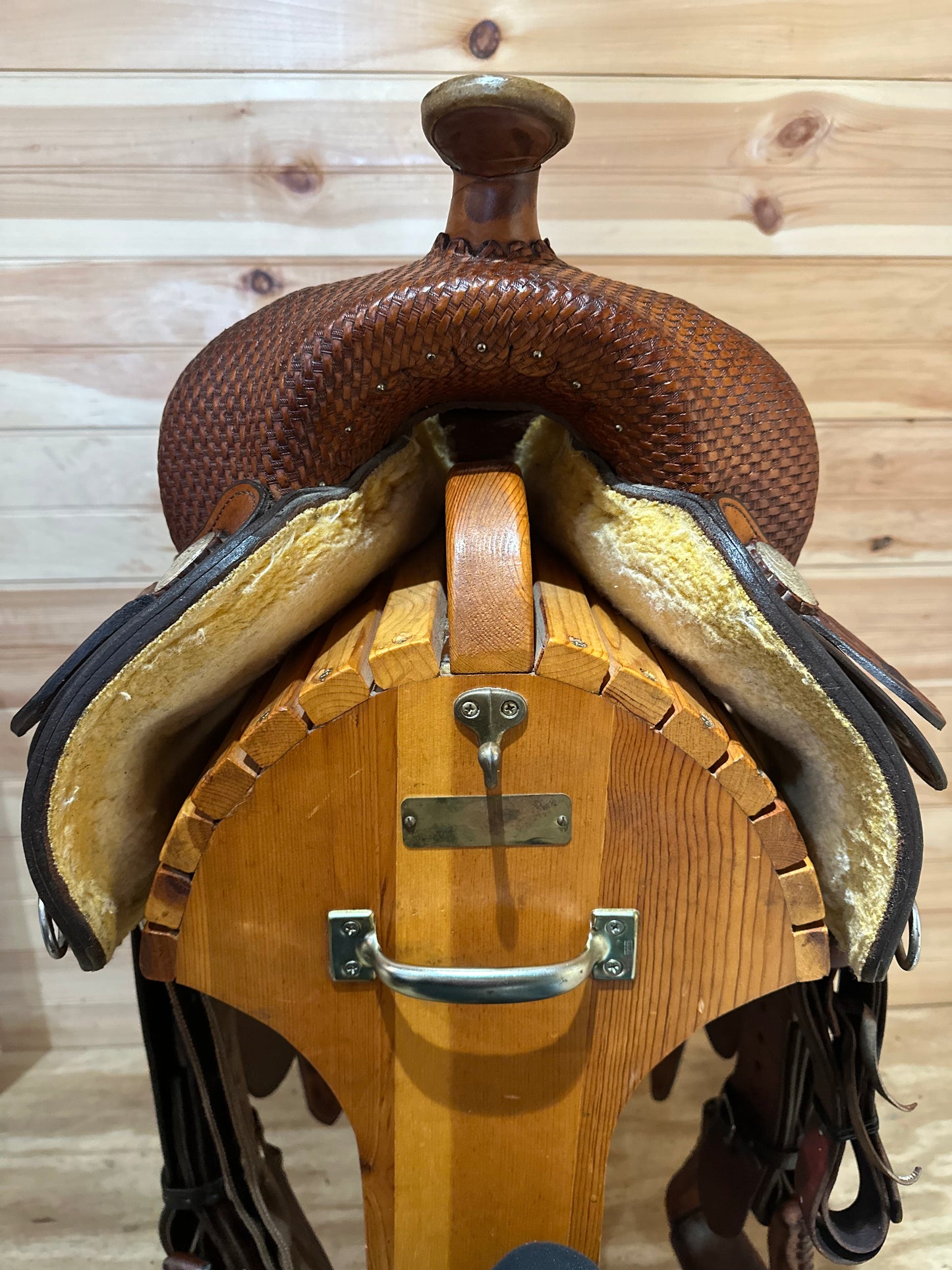 16” Circle Y Reiner Western Saddle Model 2665