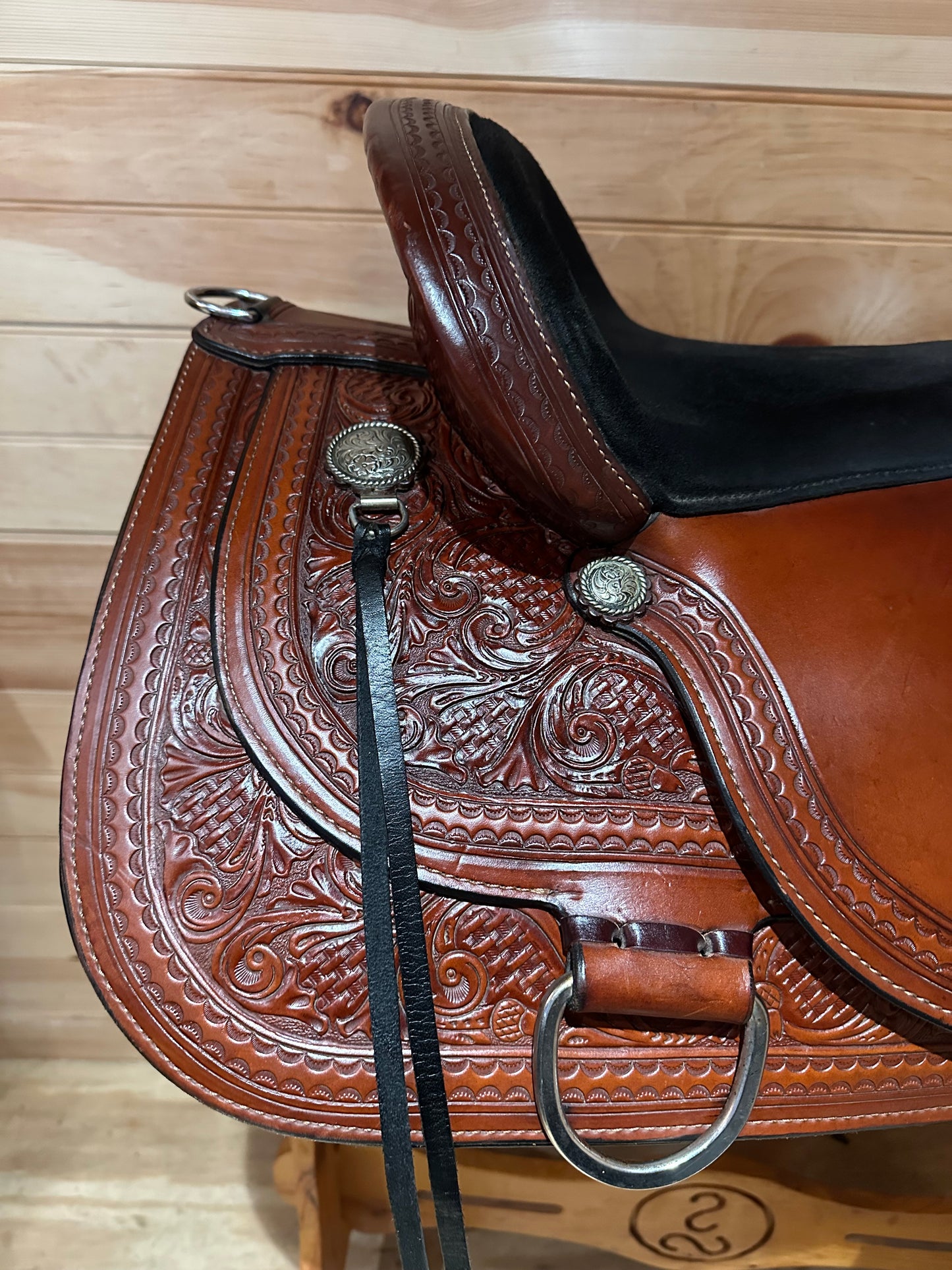 17” Circle Y Flex-Lite Western Trail Saddle Model 1558