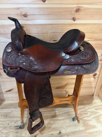 17” Circle Y Park & Trail Western Saddle Model 3825