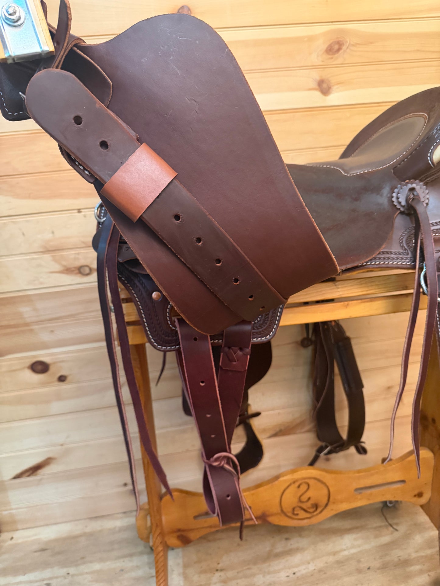 16” McCall Mclite Wade Saddle Model W153-726