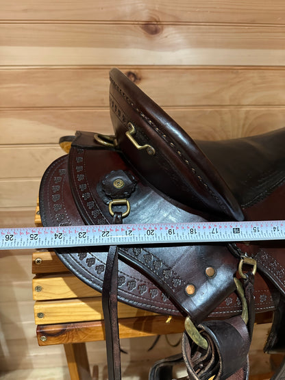 17” Imus 4Beat Gaited Endurance Trail Saddle
