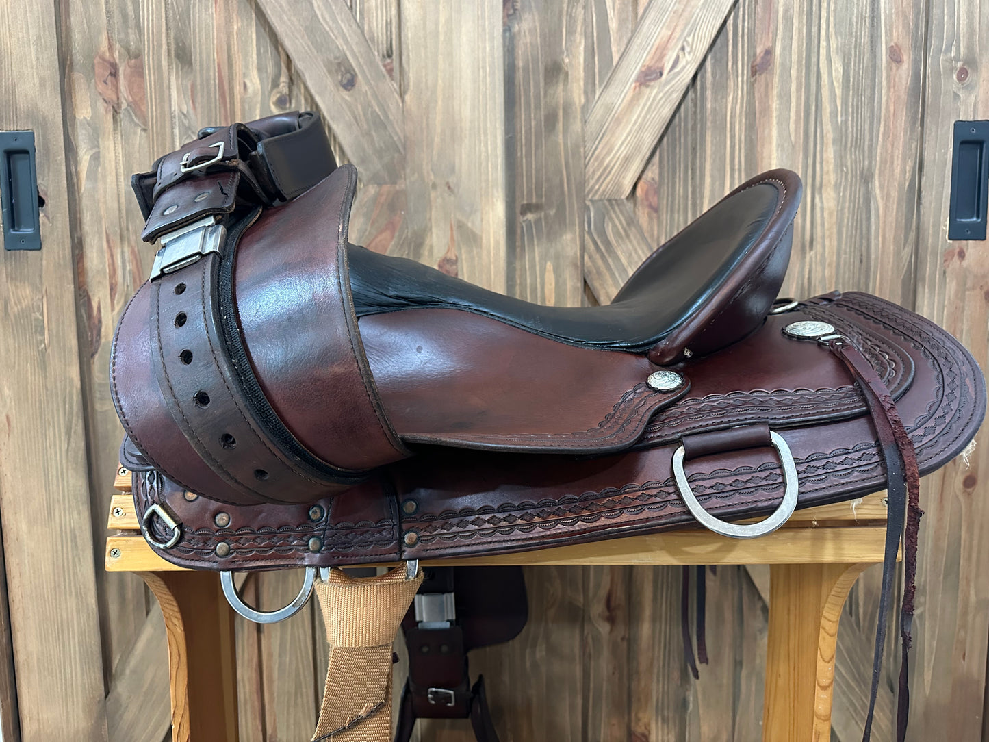 17” Circle Y Durango Flex-Lite Mule Western Trail Saddle Model # 1155