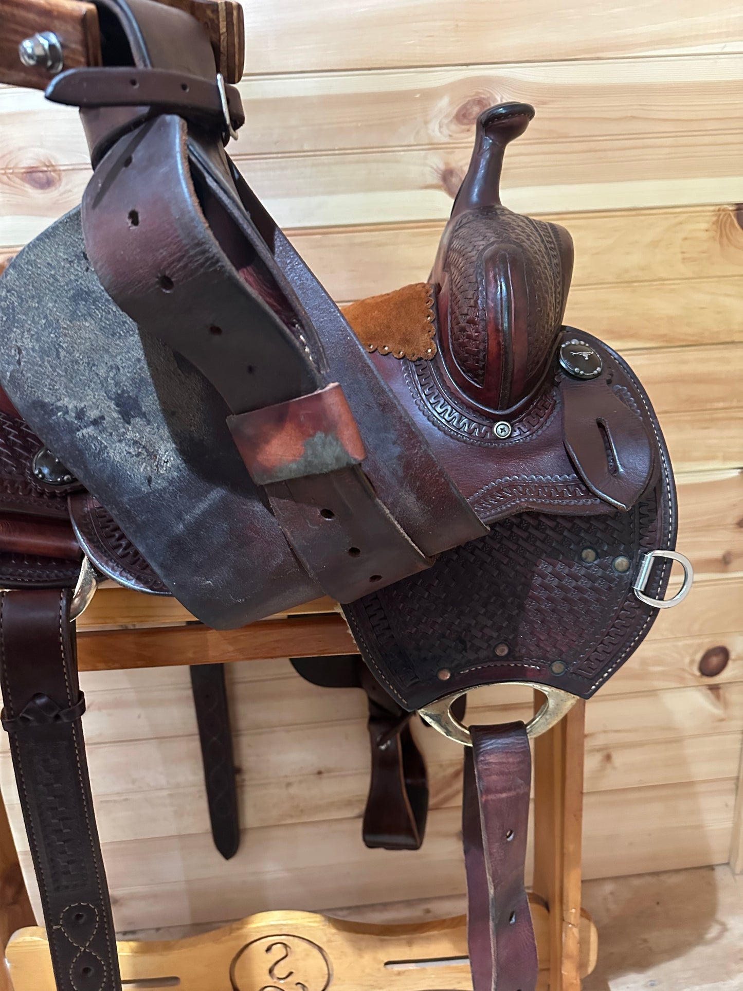 15.5” McCall Cowhorse Western Saddle Model 690 1203