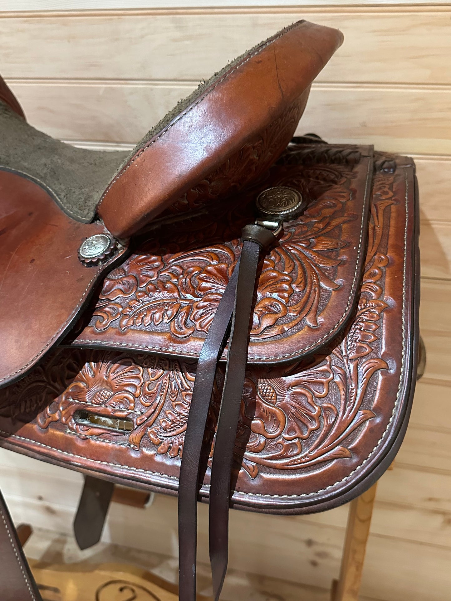 15” Tex Tan TexFlex Western Trail Saddle Model 08-TF400R5