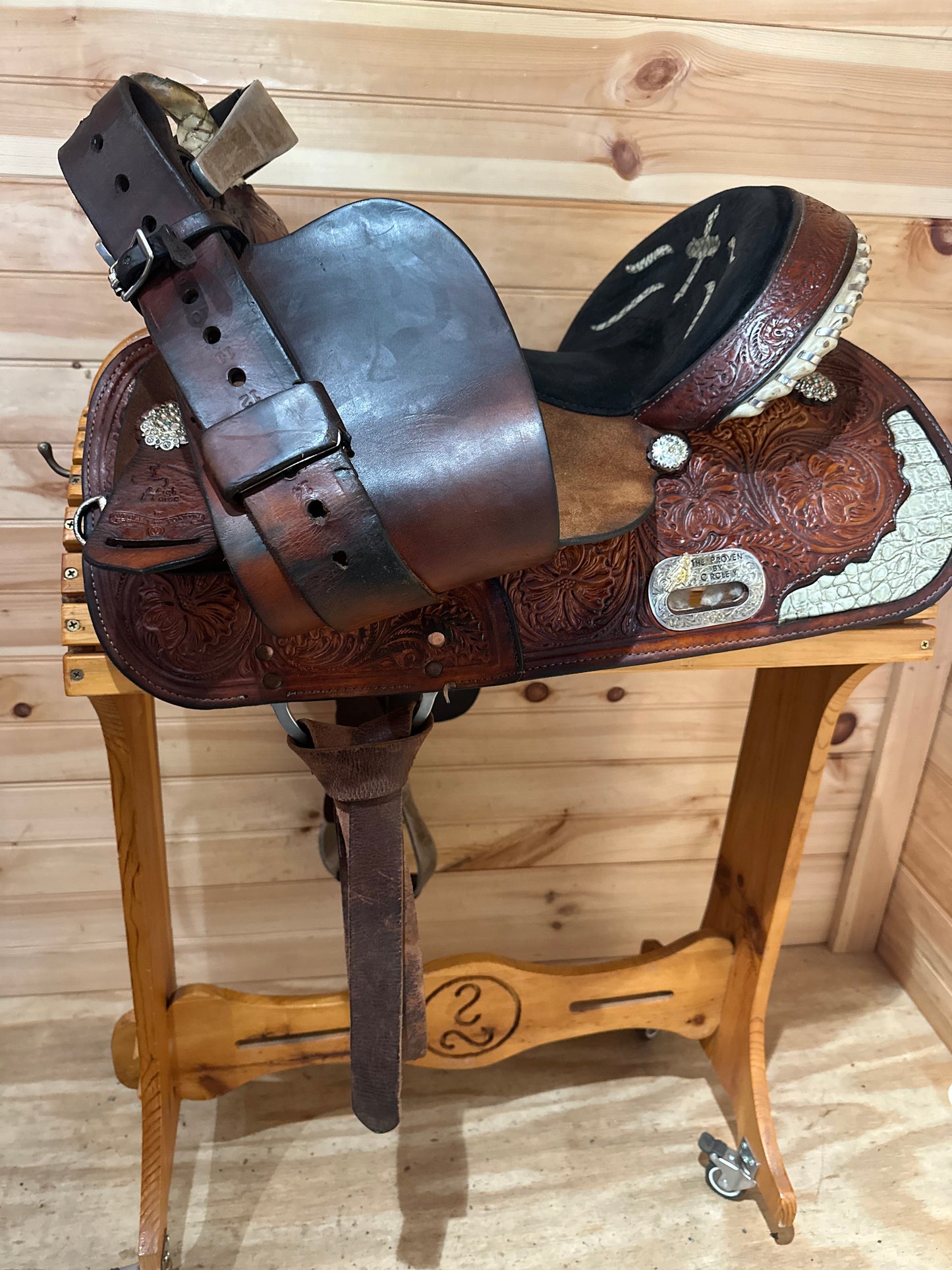 14” Circle Y High Horse Proven Aurora Barrel Racing Saddle Model 6215