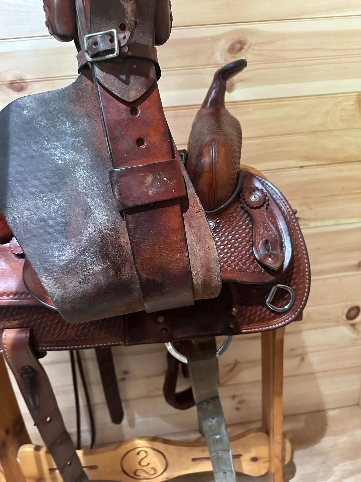 16” Crates Western Trail Saddle Model 238-4