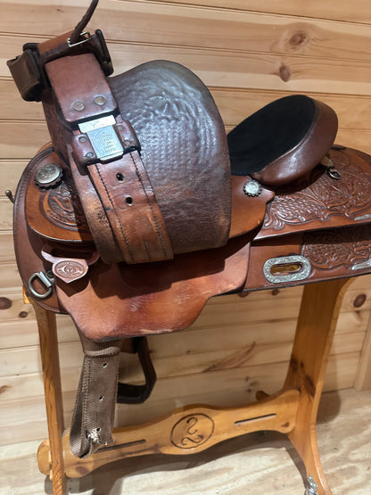 15” Circle Y Western Show Saddle Model 3875