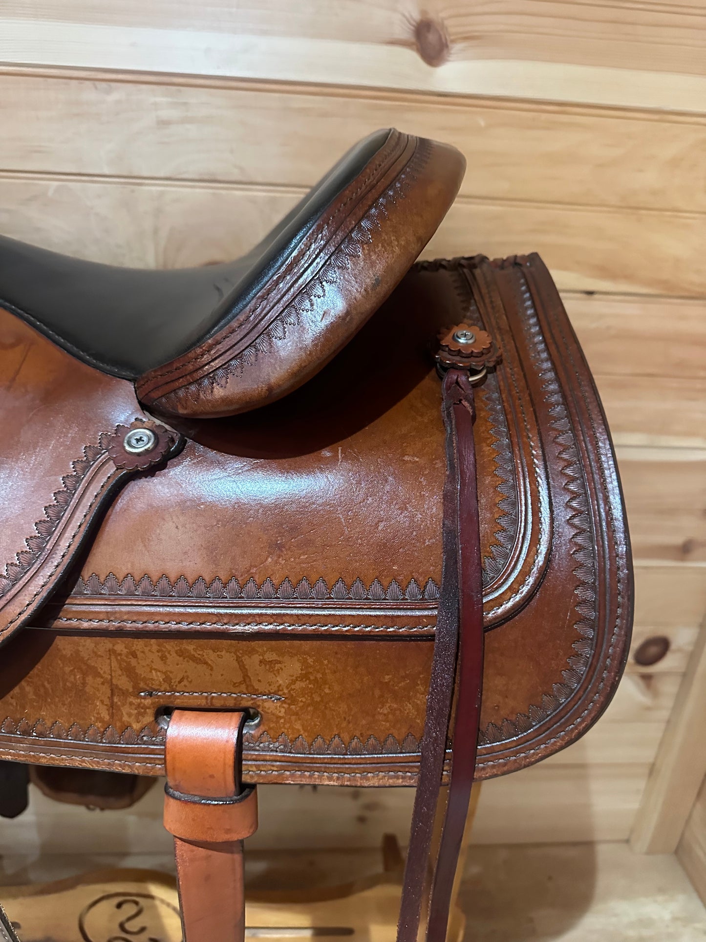 15” Circle Y Topeka Flex-Lite Western Trail Saddle Model 1551