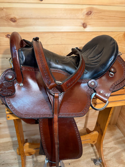 18” Double Creek Saddlery Henry Miller Gaited Endurance Trail Saddle # 115