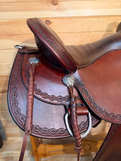 16” Circle Y Alpine Flex2 Western Trail Saddle Model 2377 (2018)