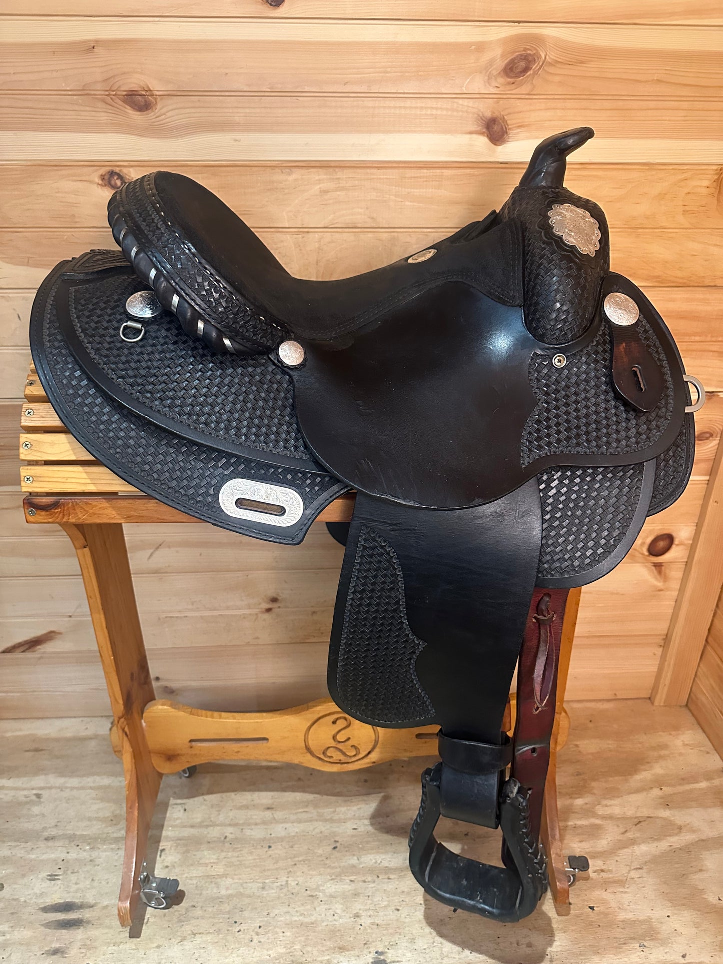 15” Rocking R Saddery  Western Saddle Model 1910