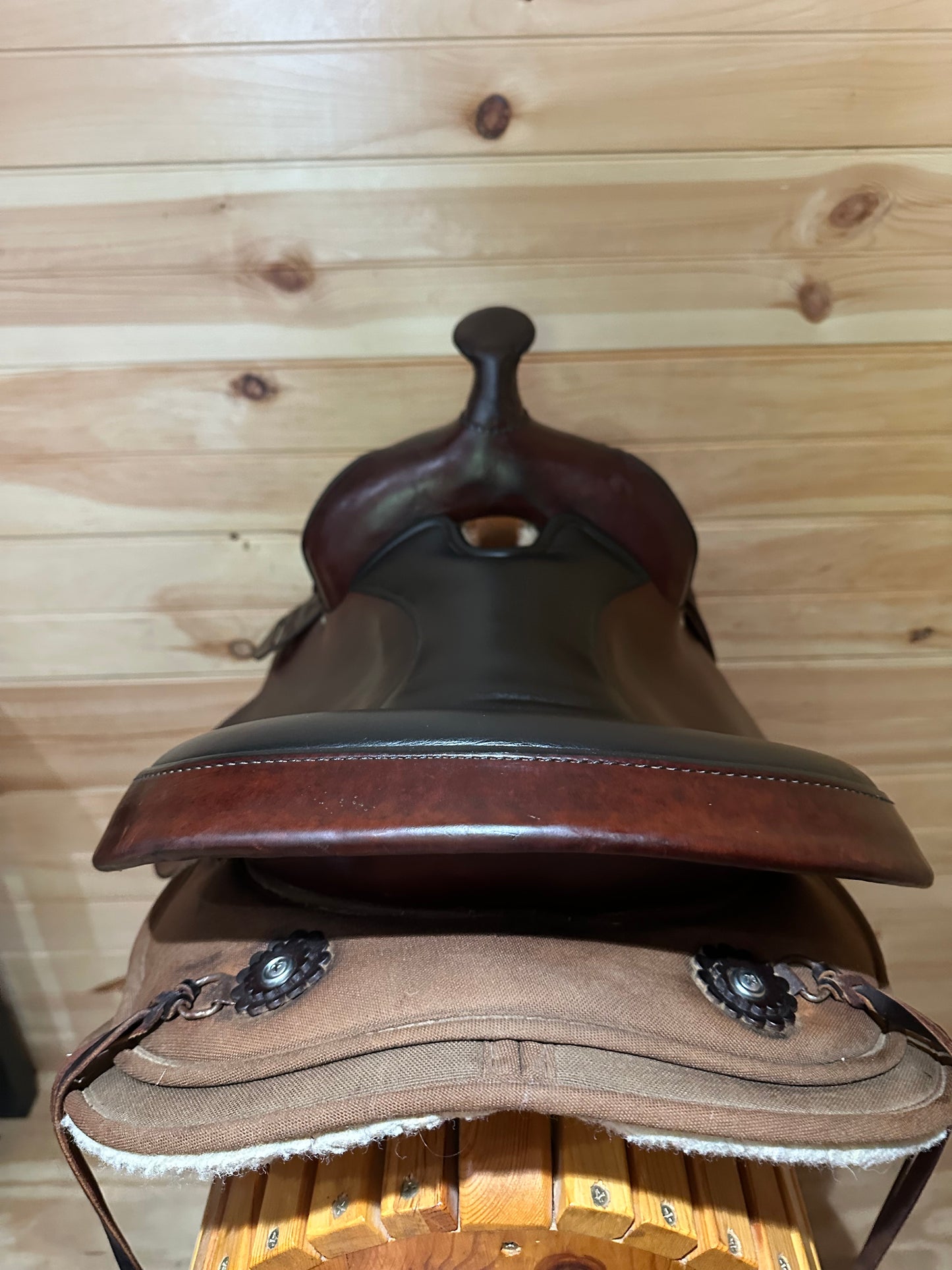 17” Circle Y High Horse El Campo Gaited Western Trail Saddle Model 6970