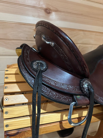 15.5” Allegany Mountain Saddlery Endurance Trail Saddle