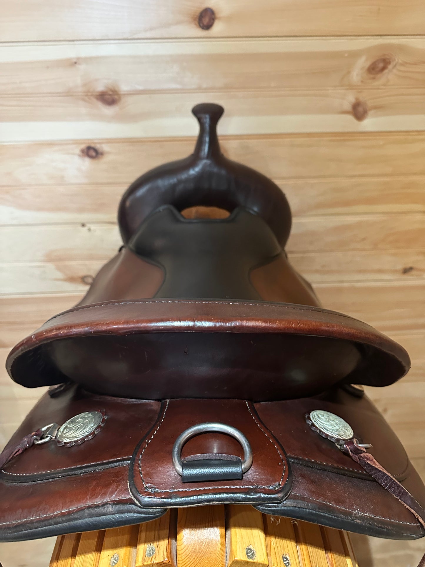 16” Circle Y Mojave Flex2 Western Trail Saddle Model 1561