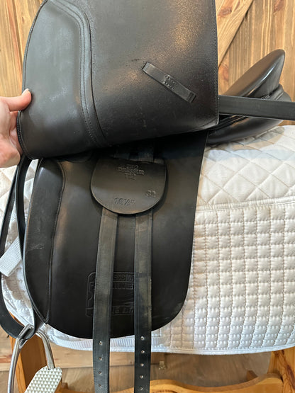 16.5” Thornhill Pro-Trainer Pro Dressur 112 Dressage Saddle