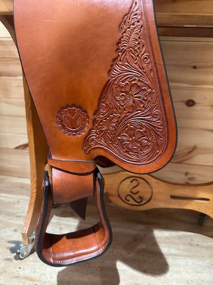 17” Circle Y High Horse Houston Western Trail Saddle Model 2610
