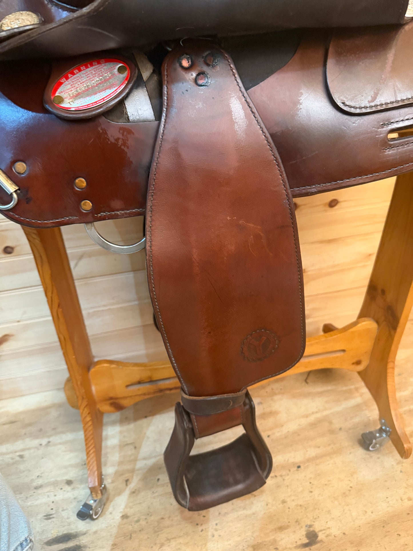 16” Circle Y Mojave Flex-Lite Arabian Western Trail Saddle Model 1561