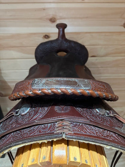16” Circle Y Western Show Saddle Model 3975 * Matching Breast Collar*
