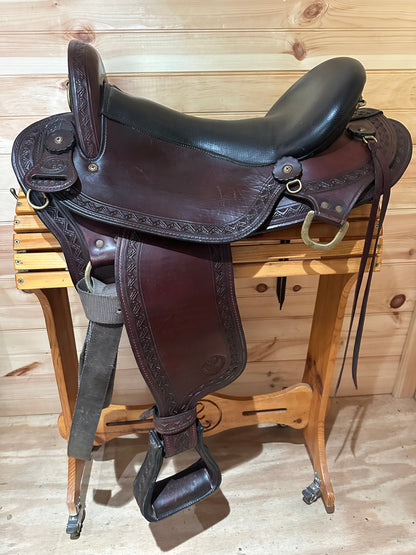 18” Big Horn Sil-Cush Flex Endurance trail saddle Model 1685.8