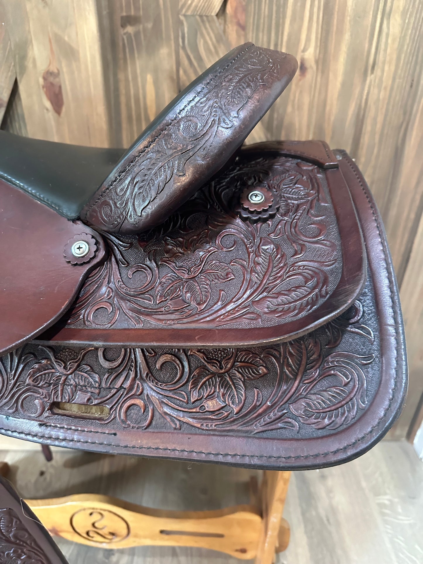 16” Circle Y Park & Trail Western Saddle