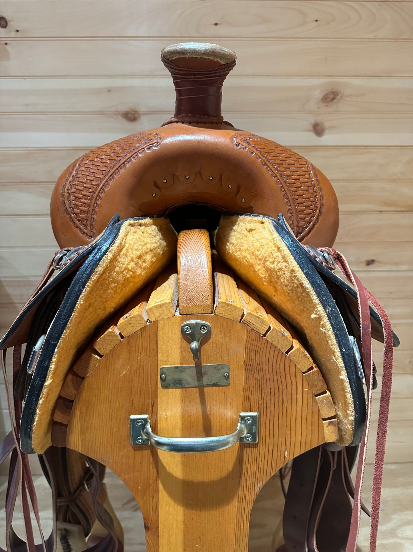 18” Circle Y Crossfire Ranch Hardseat Western Saddle Model 1123