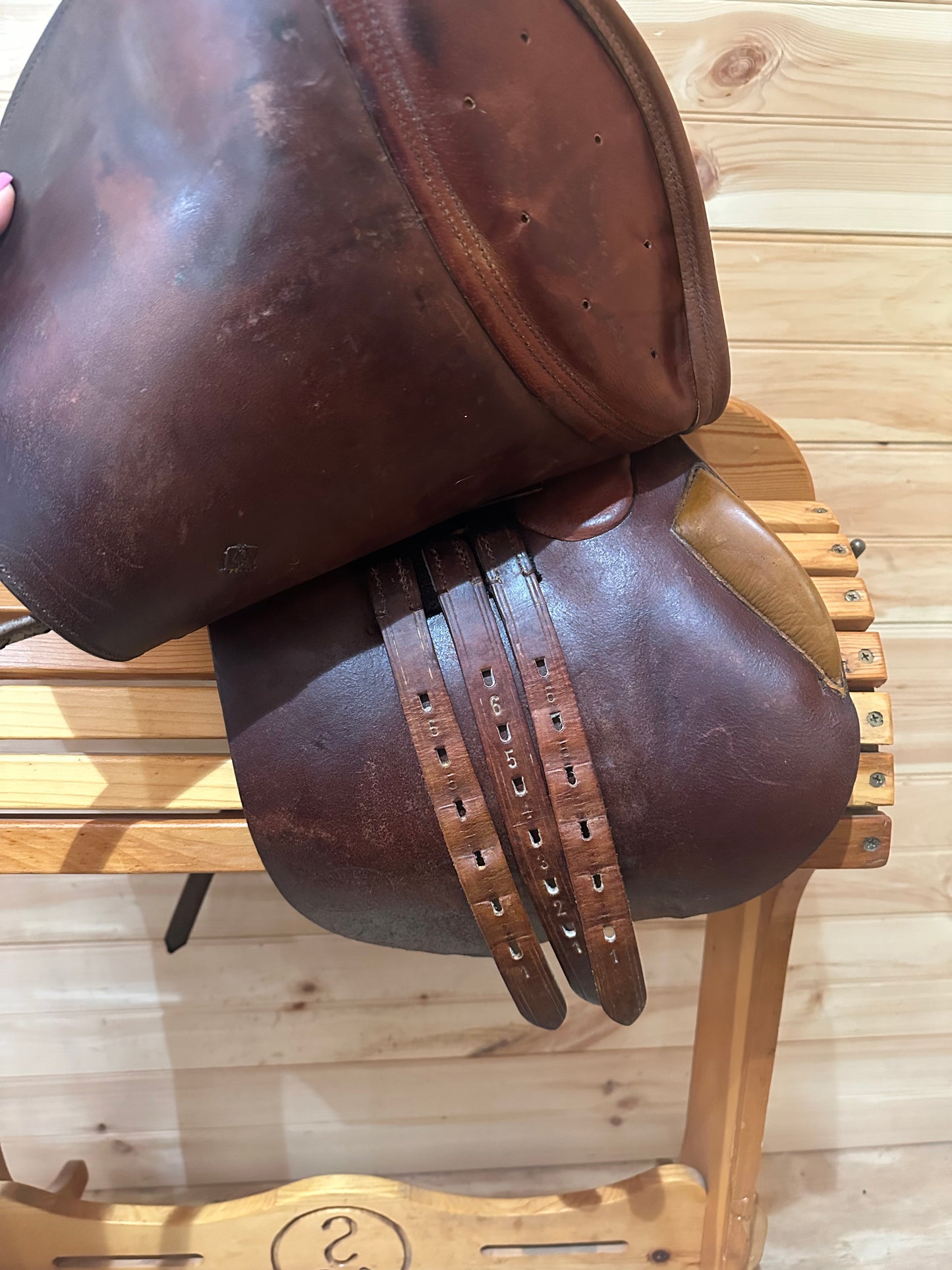17” Pessoa Close Contact Jumping Saddle