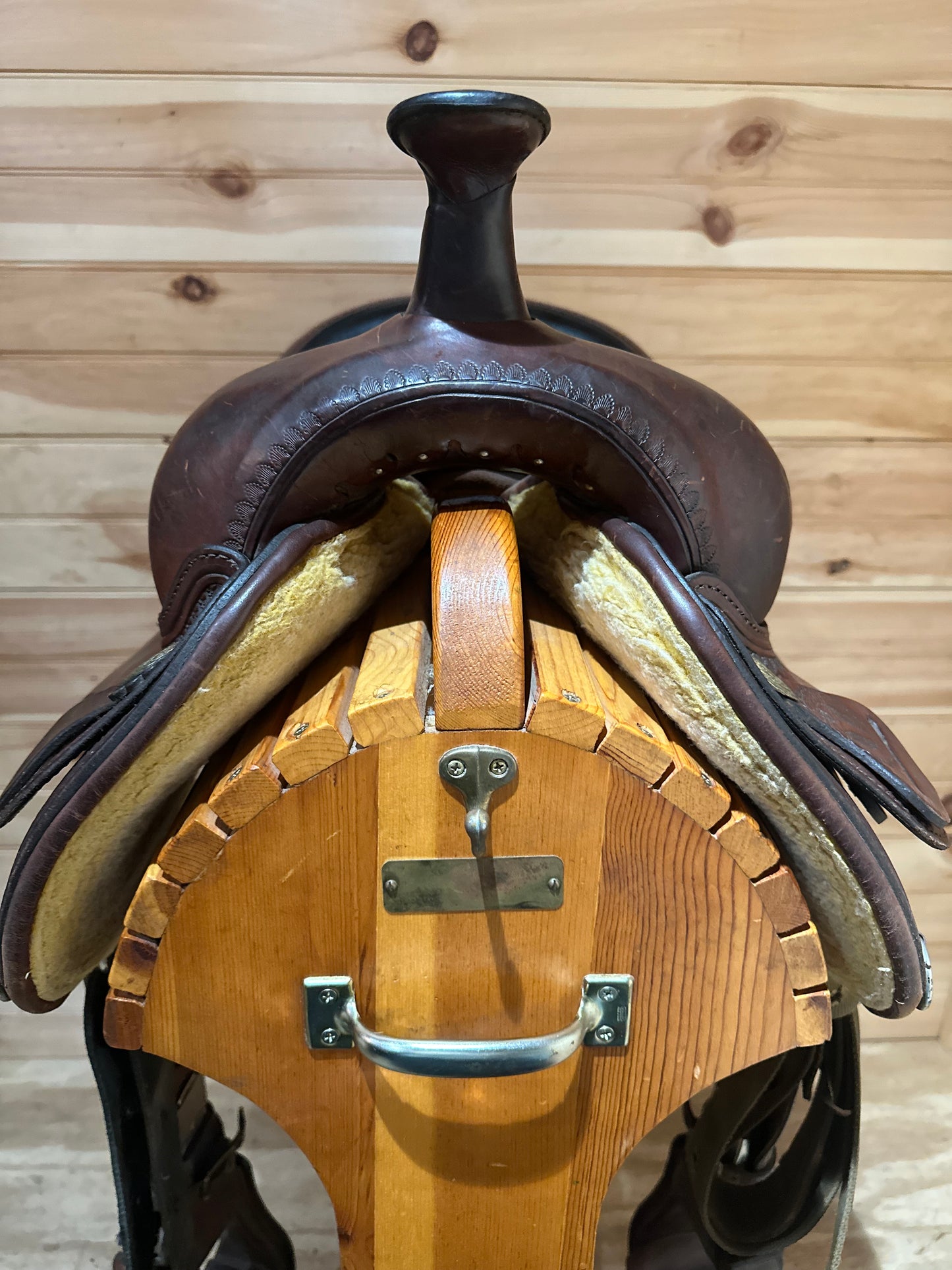 16” Circle Y Topeka Flex-Lite Western Trail Saddle Model 1551