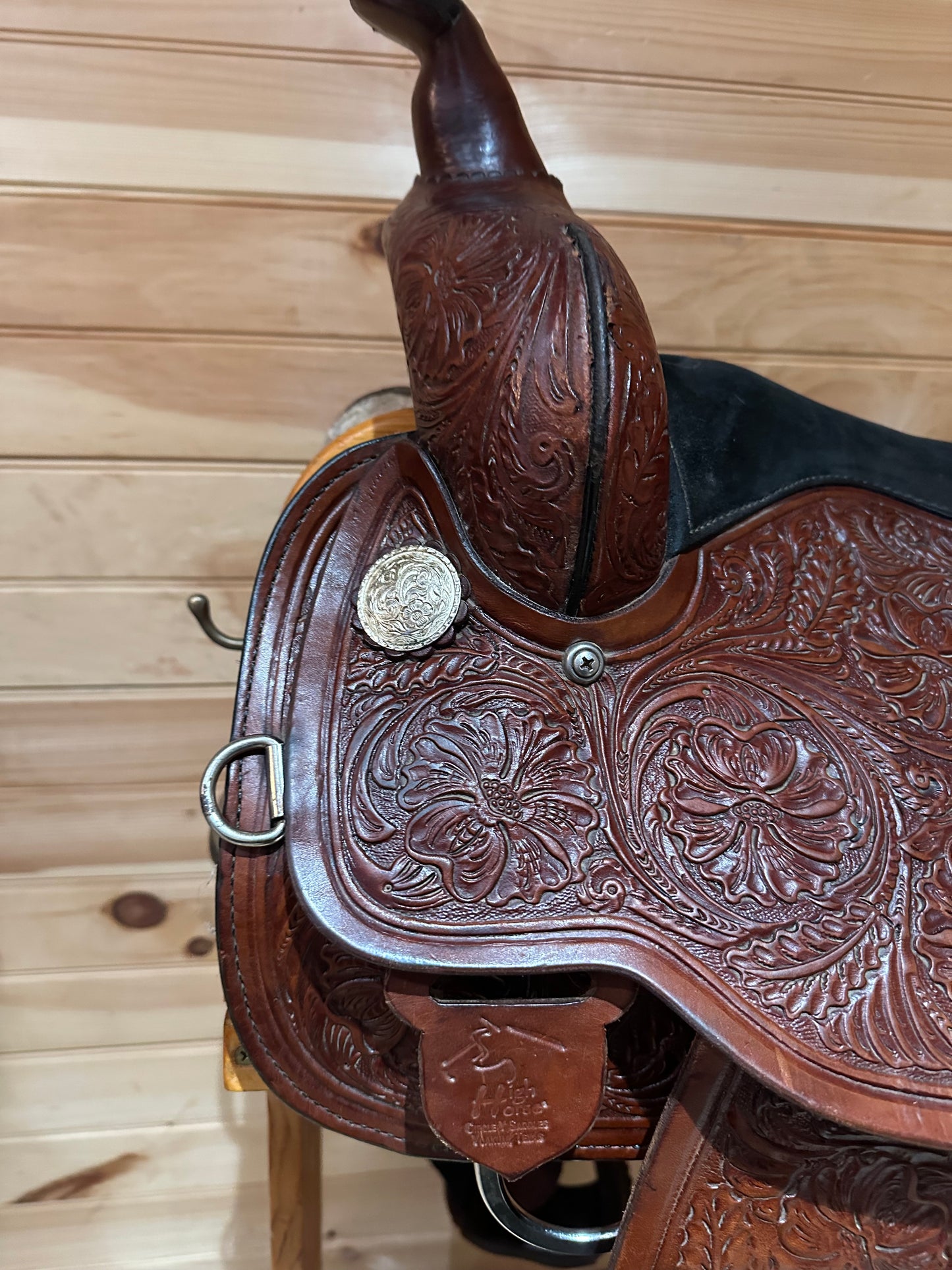 16” Circle Y High Horse Western Show Saddle Model 6310