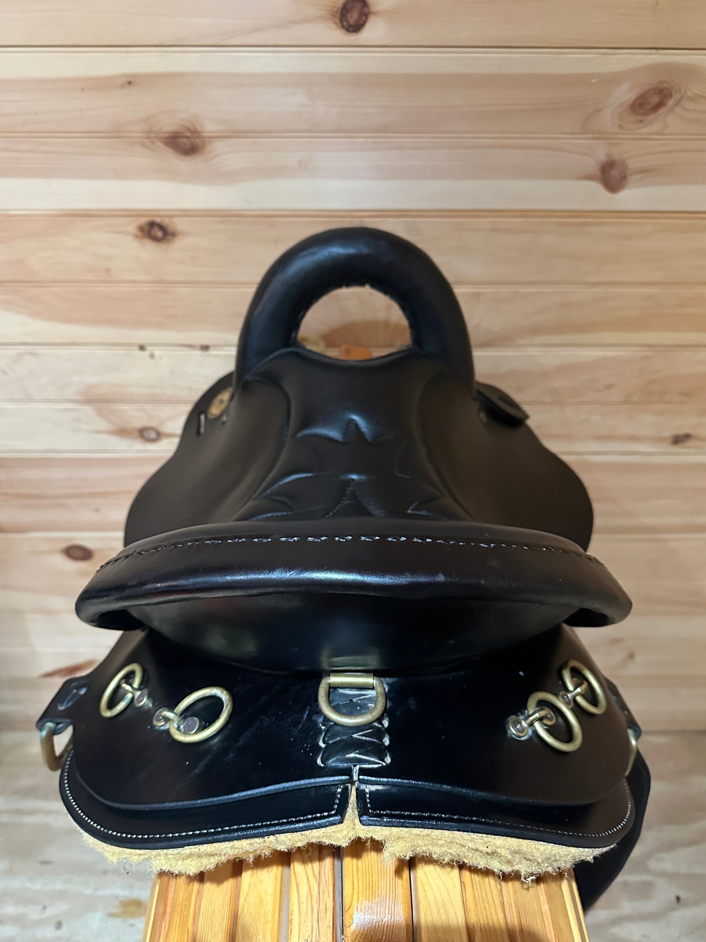 16” National Bridle Shop Gaited Endurance Trail Saddle Model 4682