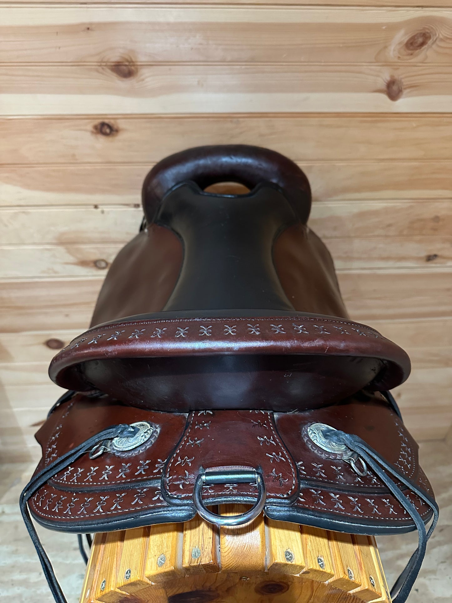 17” Circle Y Mississippi Trail Gaiter Western Gaited Saddle Model 1585