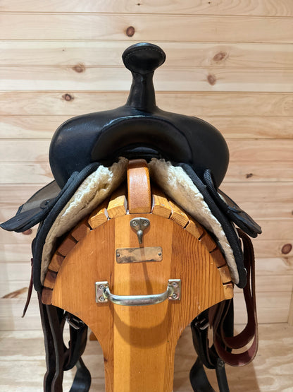 15” Abetta Lightweight Western Trail Saddle