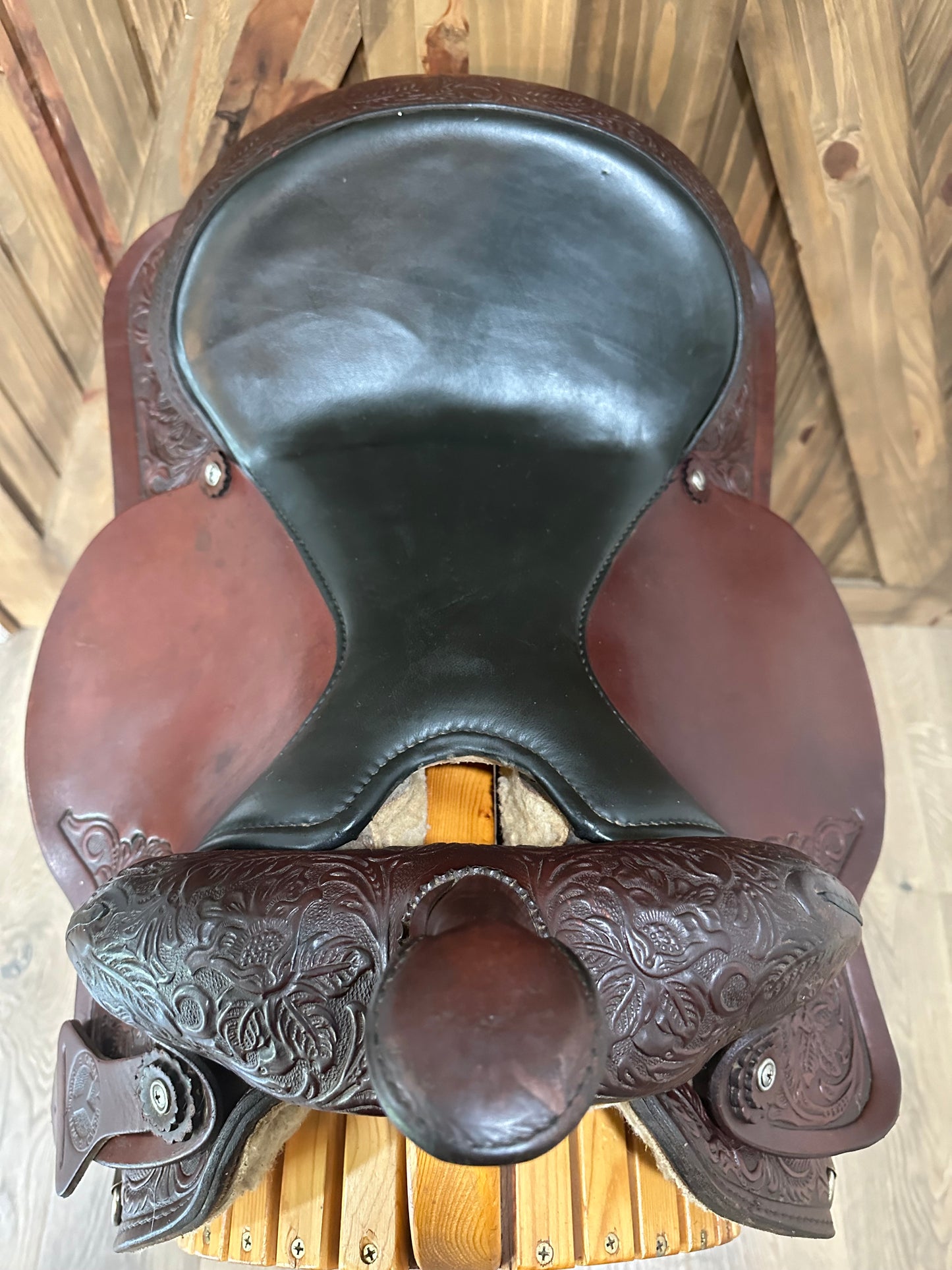 16” Circle Y Park & Trail Western Saddle