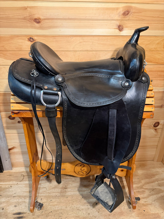 16.5” Eli Miller The Kentuckian Gaited Western Plantation Trail Saddle