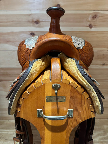 15” Crates Western Show Saddle Model 126
