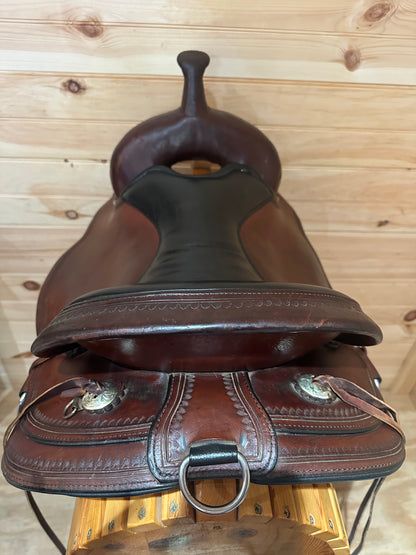 16” Circle Y Omaha Flex2 Western Trail Saddle model 1554