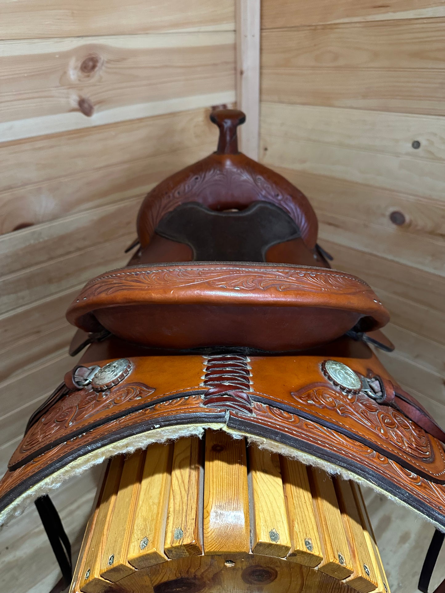 15” Tex Tan Hereford Western Trail Saddle Model 08-4014P5