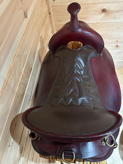 17.5” Tucker Saddlery Cheyenne Western Trail Saddle Model 157