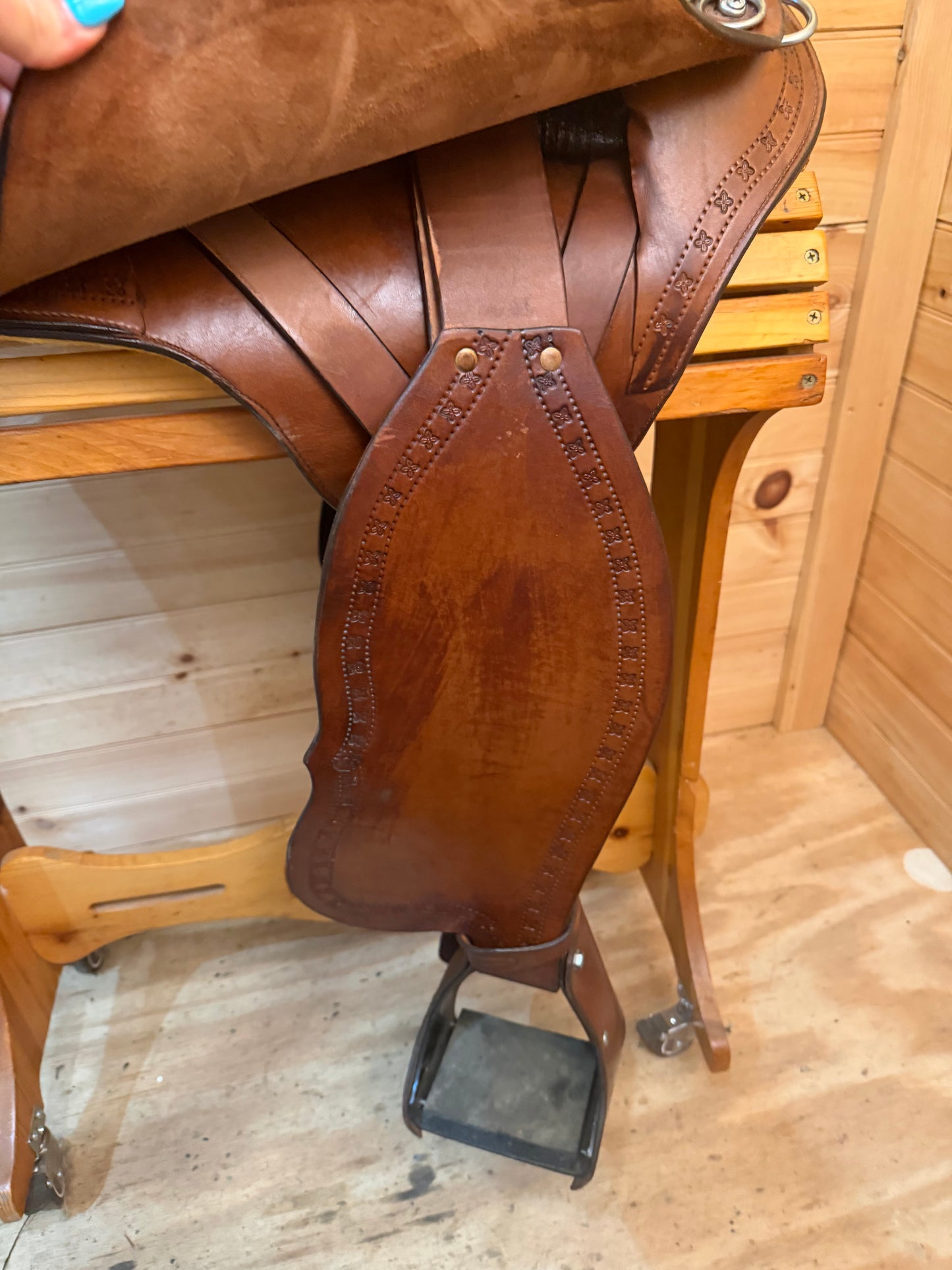 17” Brenneman’s Gaited Western Trail Saddle 080754