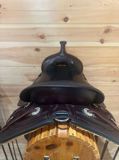 16” Circle Y Pioneer Flex2 Western Trail Saddle Model 1665 (2023)