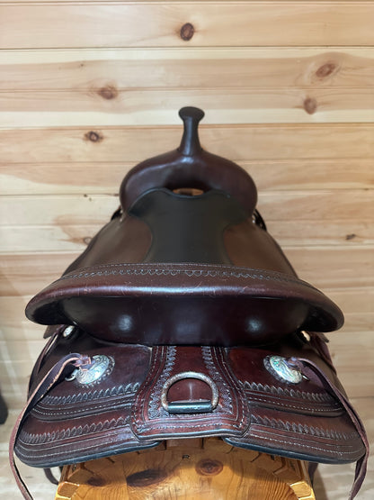 17” Circle Y Omaha Flex-Lite Round Skirt Western Trail Saddle Model 1554