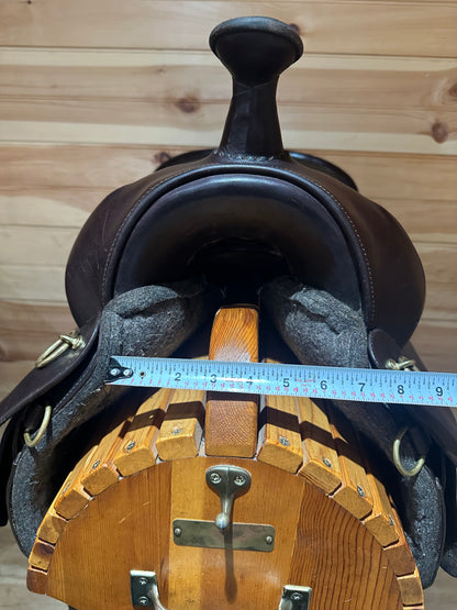 17.5” Tucker Cheyenne Western Trail Saddle Model 157
