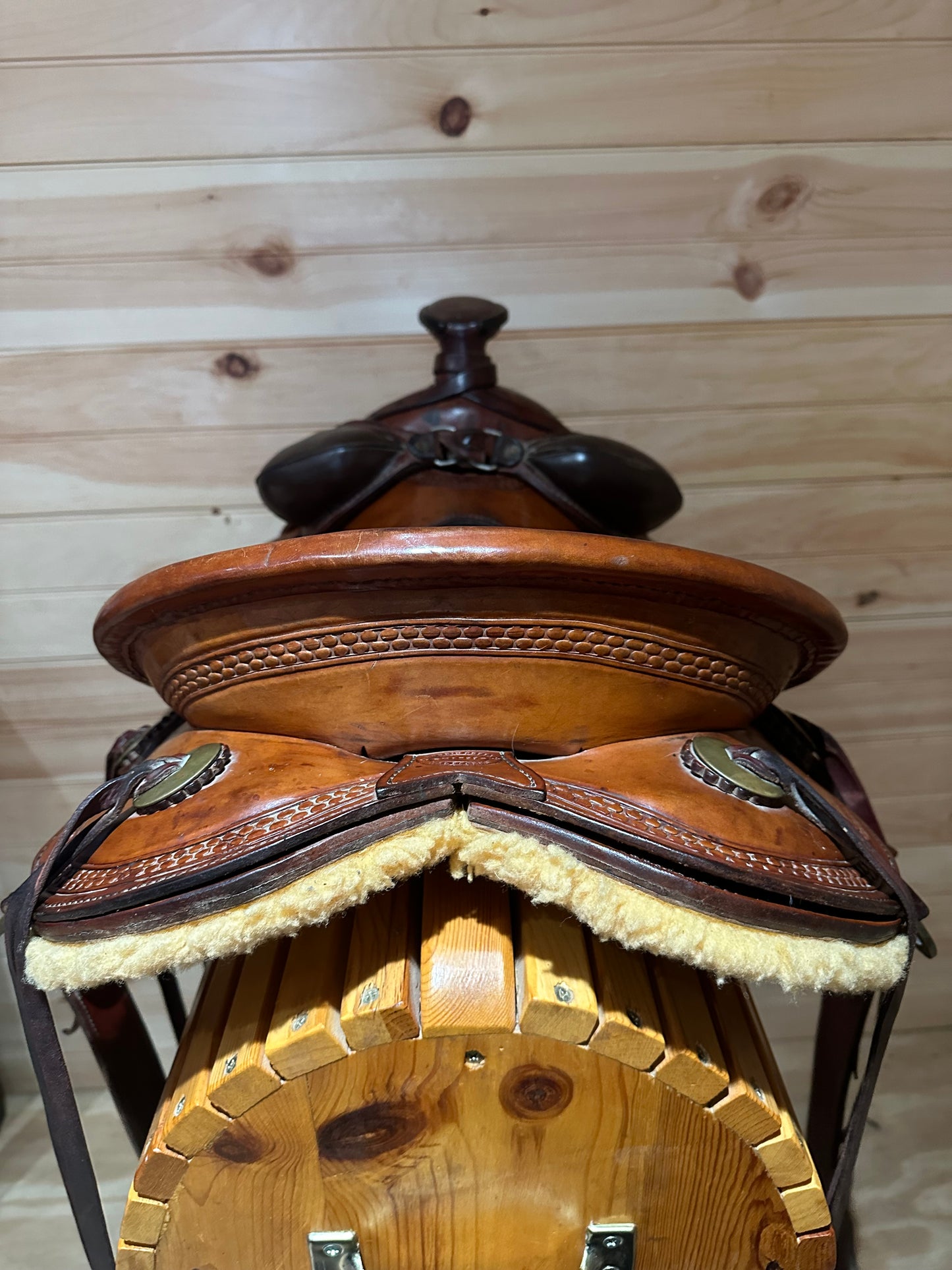 16” Durbin Creek Maker Western Ranch Saddle