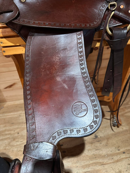17” Imus 4Beat Gaited Endurance Trail Saddle