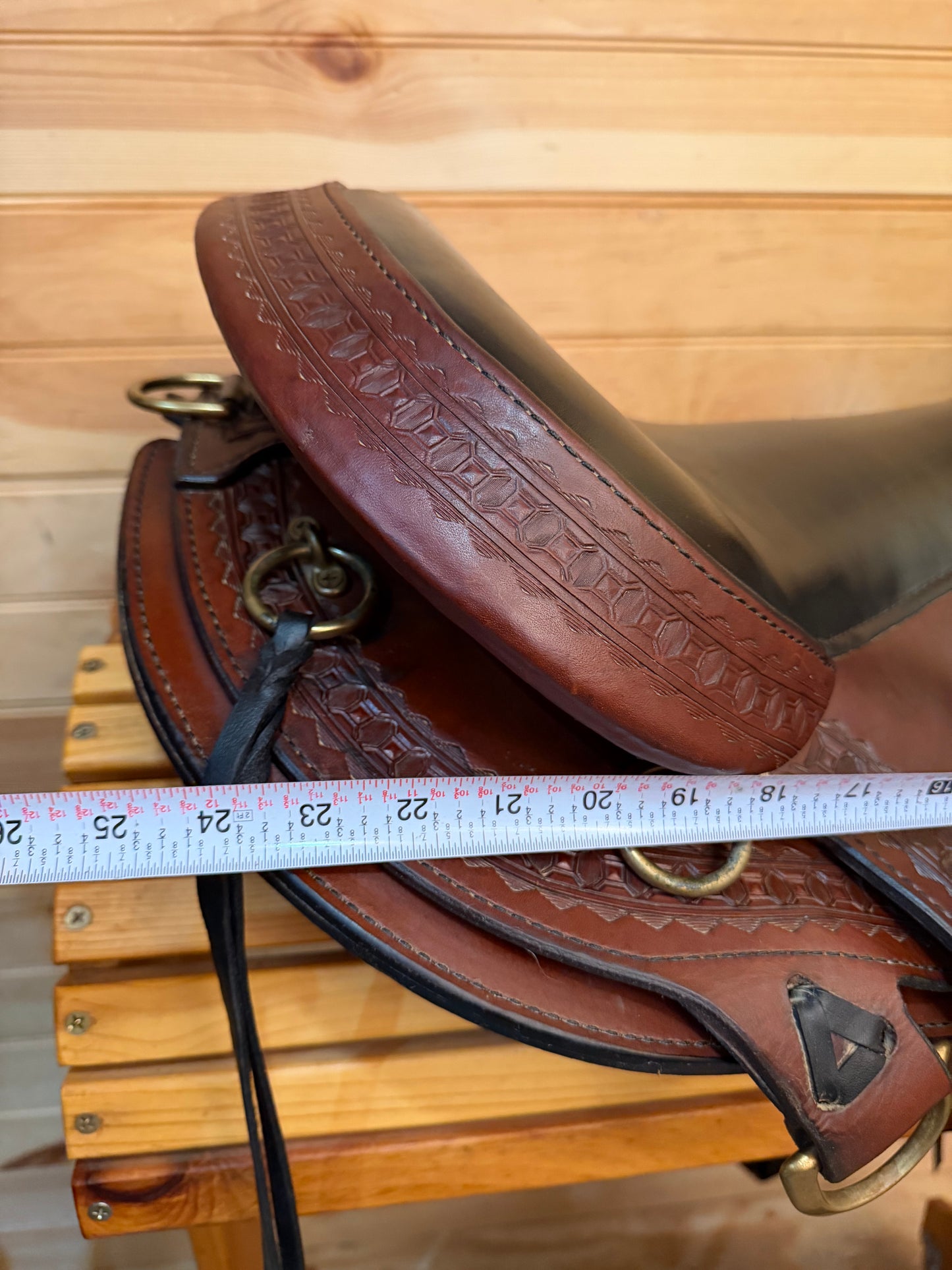 17” Circle Y Yosemite SupeRide Gaited Trail Saddle Model 3875