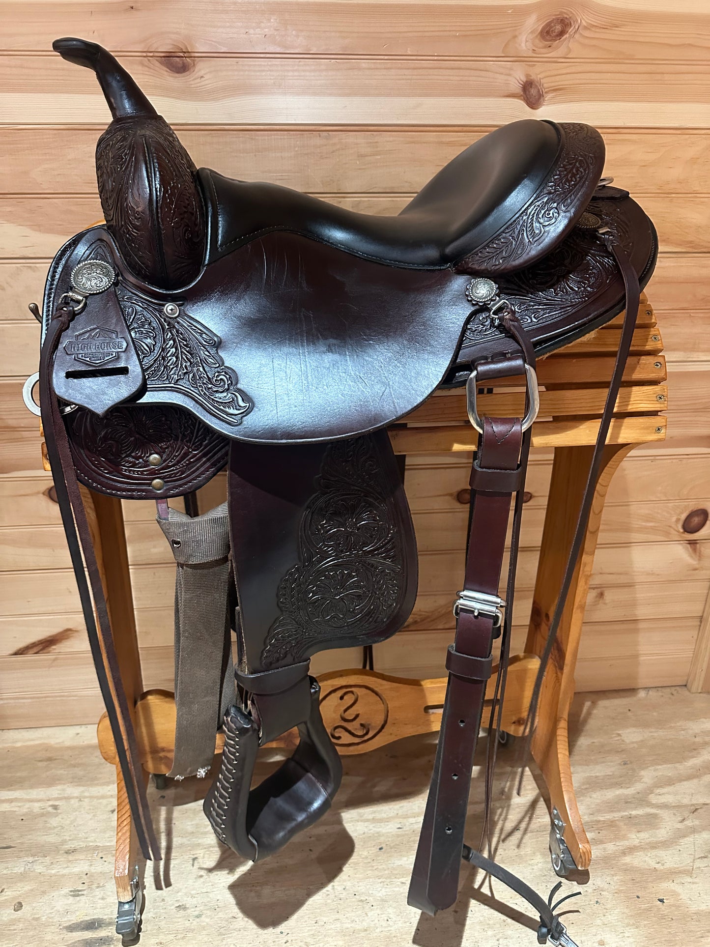 15” Circle Y High Horse Mesquite Trail Western Saddle Model 6864 (2022)