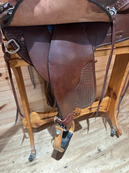 16” Ruff’s Endurance Trail Saddle Model 1300