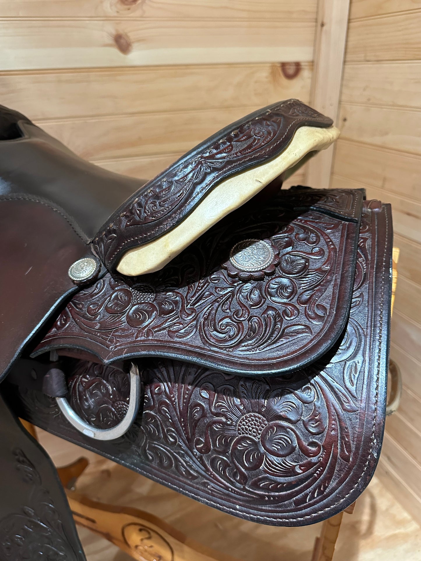 16” Tex Tan Hereford Roper Western Saddle Model 08-1075 *Complete Package*