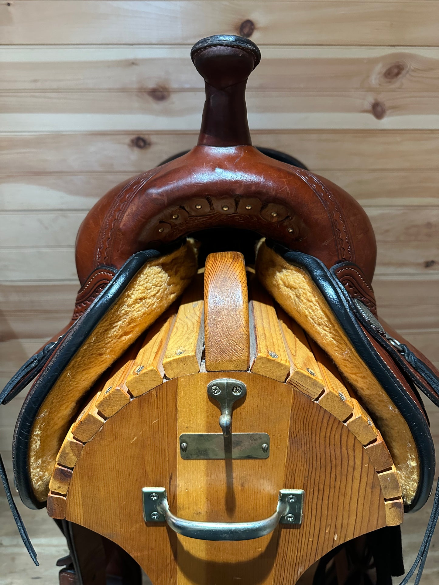 17” Circle Y Flex-Lite Western Trail Saddle Model 1558