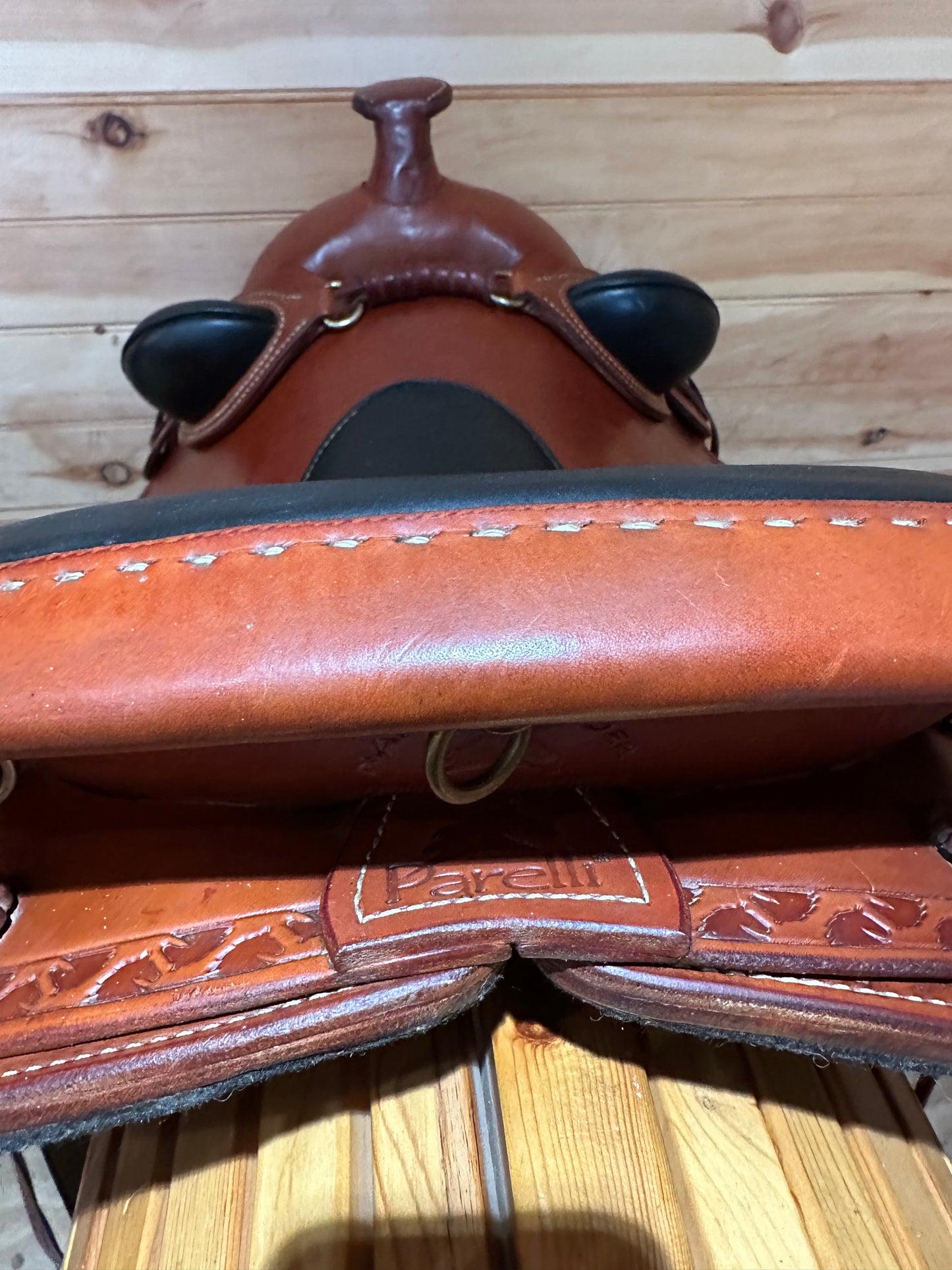17.5” Parelli Natural Performer Western Saddle