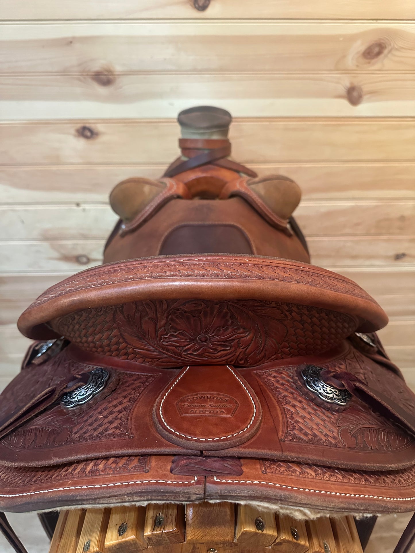15.5” Cowboss Wade Lite Western Ranch Saddle
